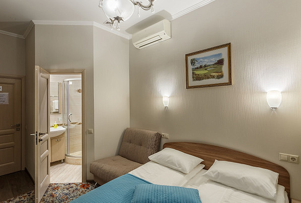 Отель Чехов. Двухместный номер (стандарт). Москва.